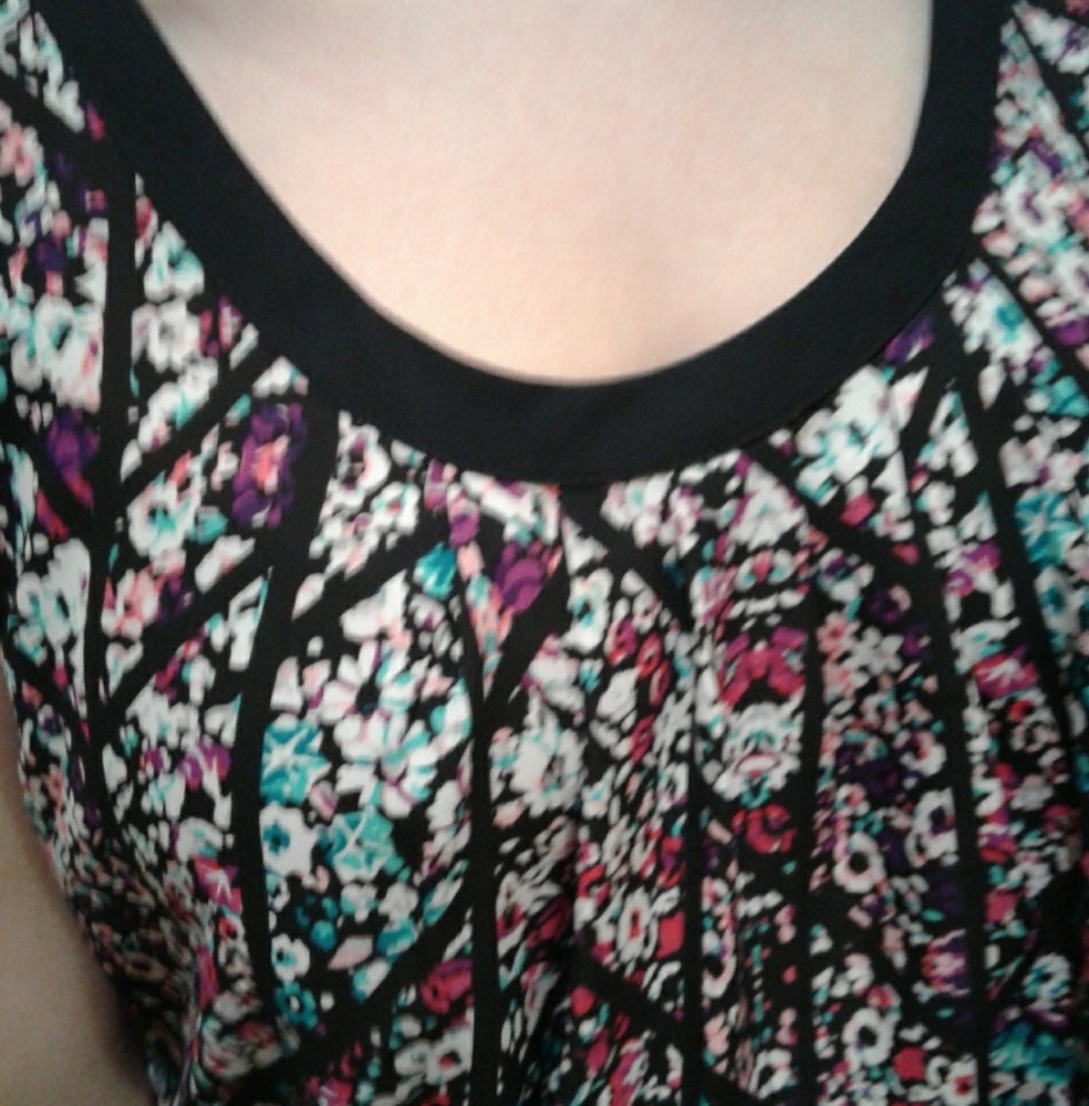 Gorgeous Candie's Easy Care Blouse View 2